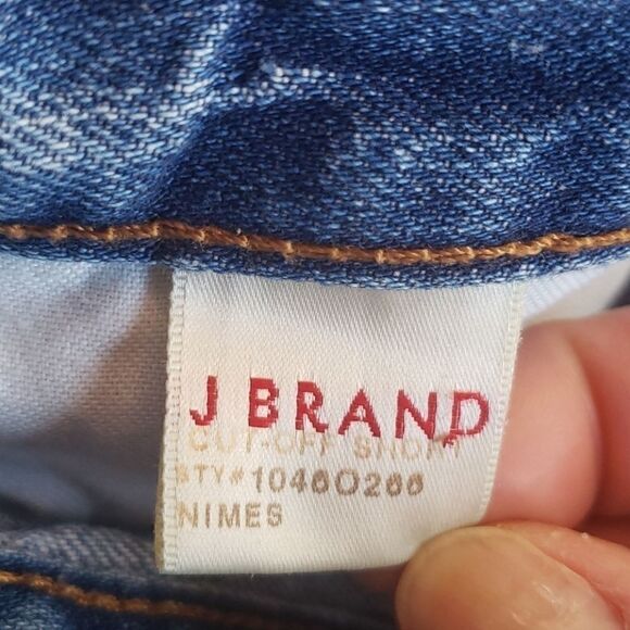 J BRAND DISTRESSED CUT-OFF JEAN SHORTS - Picture 6 of 8